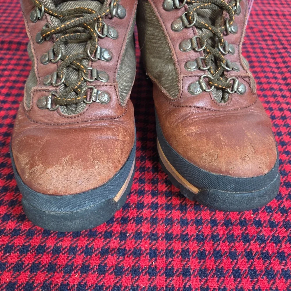 Timberland Womens Hiking Boots 8M Brown Leather Gore Tex Euro Hiker Ankle 90365